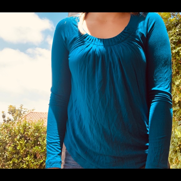 cute blue long sleeve - Picture 1 of 1